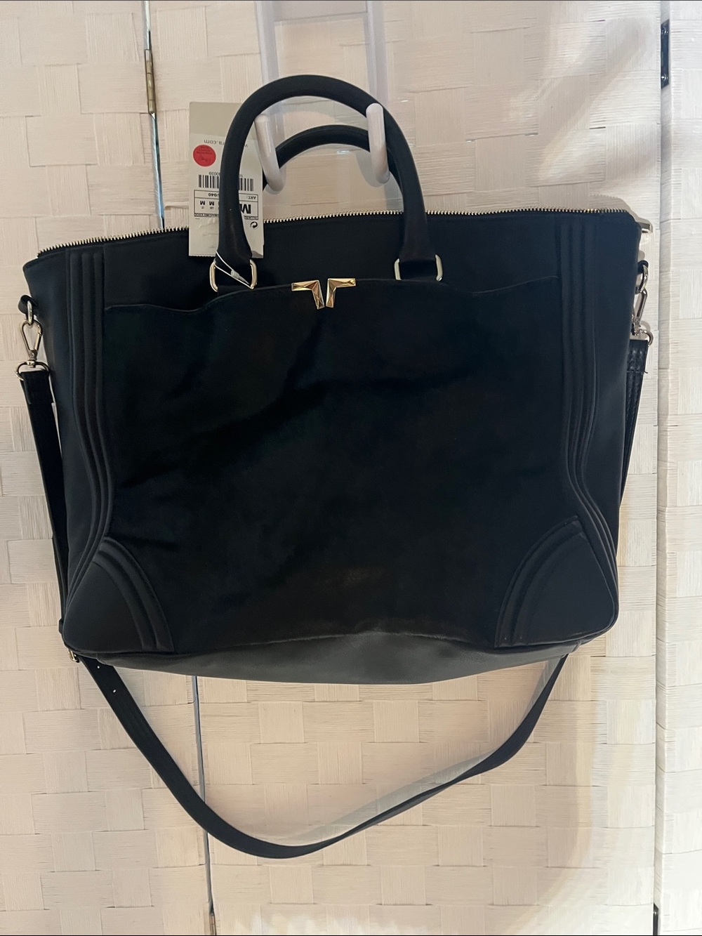 Zara Black leather Faux Fur Tote Bag Satchel Satchel Travel bag Beautiful Lux